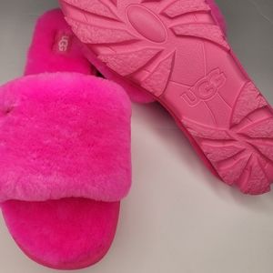 UGG pink slides BRAND NEW
